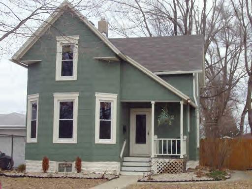 842 S 5th St., Kankakee, IL 60901