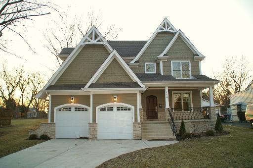 114 Williams St., Westmont, IL 60559