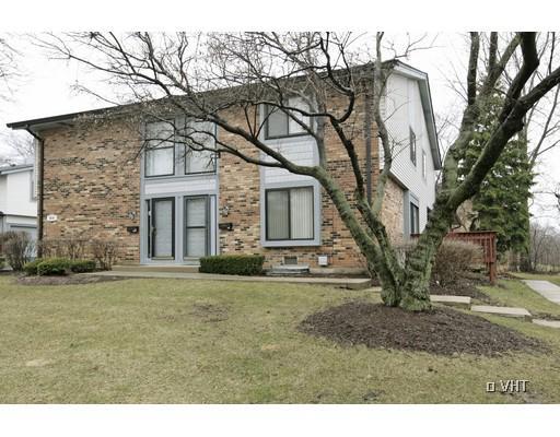 8238 Portsmouth Dr. #A, Darien, IL 60561