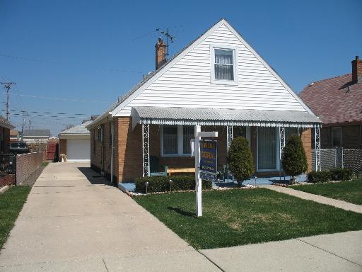 5942 W 60th St., Chicago, IL 60638