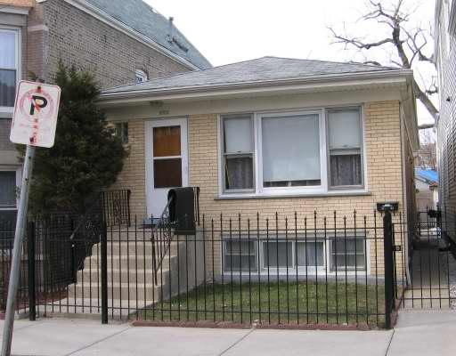 3702 W George St., Chicago, IL 60618