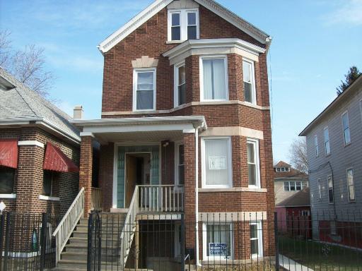 8549 S Escanaba Ave., Chicago, IL 60617