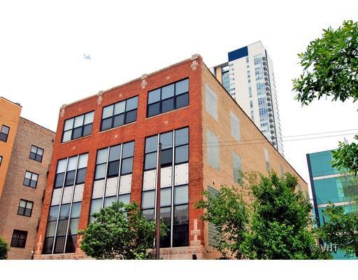 11 N Green St. #2B, Chicago, IL 60607