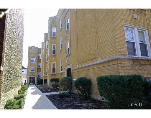 1529 W Rosemont Ave. #2N, Chicago, IL 60660