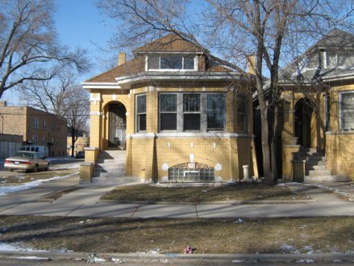 7156 S Artesian Ave., Chicago, IL 60629