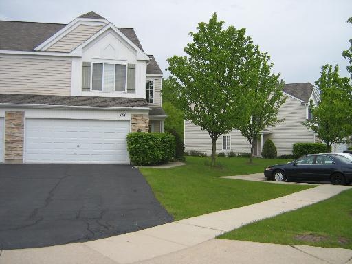 411 Locksley Dr., Streamwood, IL 60107