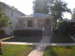 8252 Olcott Ave., Niles, IL 60714