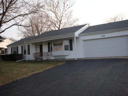 548 Cottonwood Rd., Frankfort, IL 60423