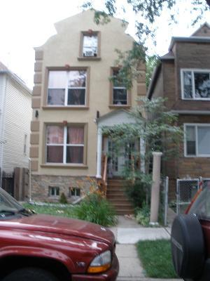 2712 N Mozart St., Chicago, IL 60647