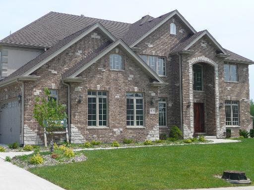 22657 Hunters Tr., Frankfort, IL 60423