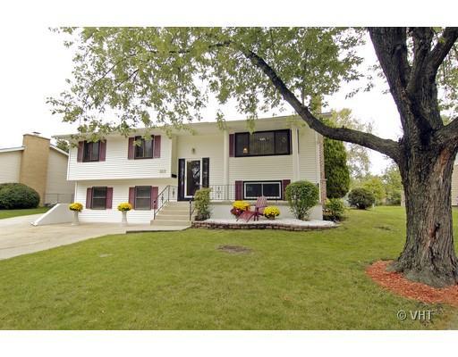 307 Pochet Ln., Schaumburg, IL 60193