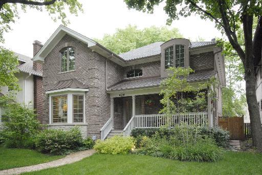 426 Laurel Ave., Wilmette, IL 60091