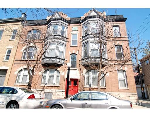 916 W Wisconsin St. #302, Chicago, IL 60614