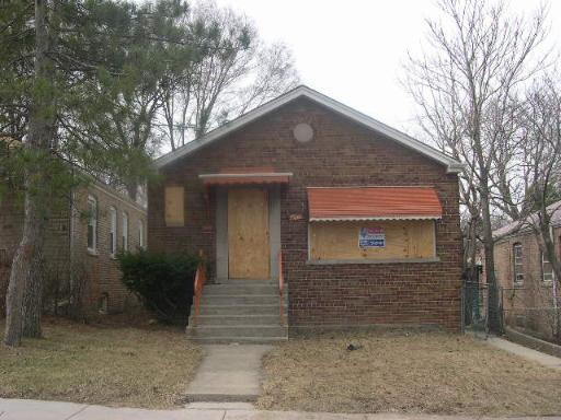 9710 S Dobson Ave., Chicago, IL 60628