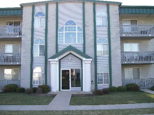 2883 Heritage Dr. #1D, Joliet, IL 60435