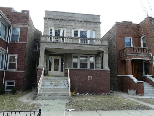 4031 W Nelson St., Chicago, IL 60641