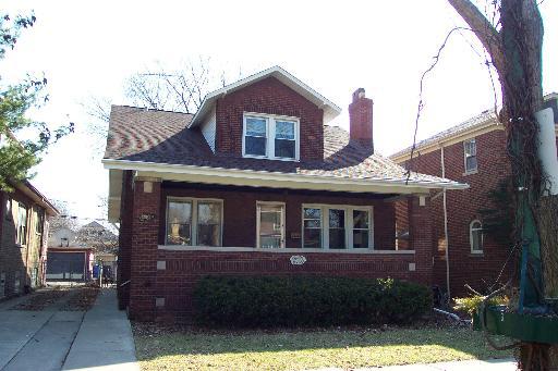 9533 S Leavitt Ave., Chicago, IL 60655