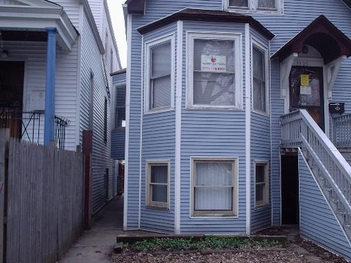 3325 W Berteau Ave., Chicago, IL 60618