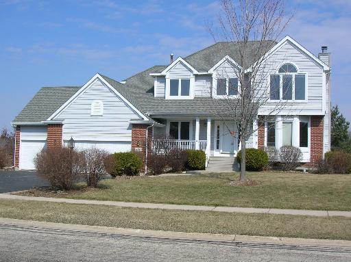 800 Winslow Ave., Woodstock, IL 60098