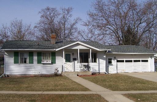 1618 Sunrise Dr., Dekalb, IL 60115