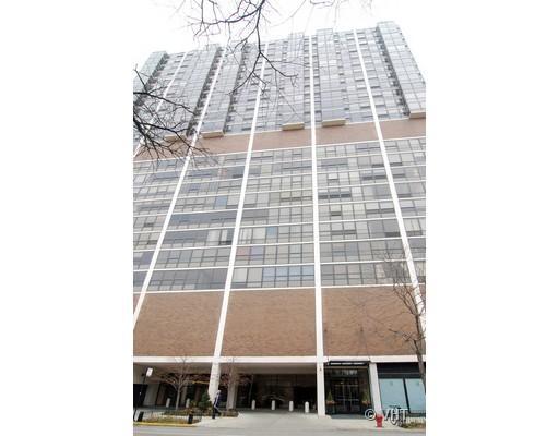 1749 N Wells St. #1603, Chicago, IL 60614