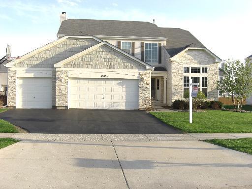 10625 Wing Pointe Dr., Huntley, IL 60142