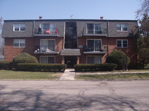 1140 W 64th St. #2, La Grange Highlands, IL 60525