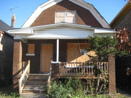 5923 S Artesian Ave., Chicago, IL 60629