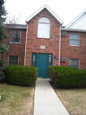 1311 Cunat Ct. #2D, Lake In The Hills, IL 60156