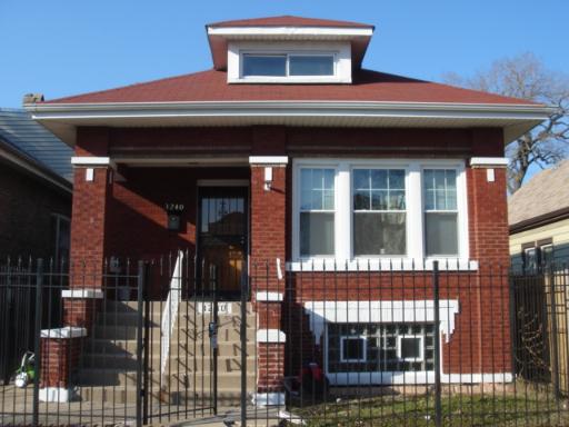 3240 W 65th St., Chicago, IL 60629