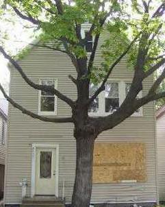 8437 S Muskegon Ave., Chicago, IL 60617