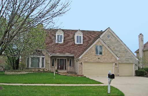 1460 Frenchmans Bend Dr., Naperville, IL 60564