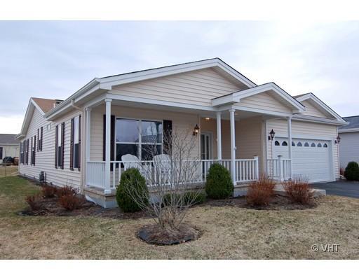 118 Hunter Ct., Grayslake, IL 60030