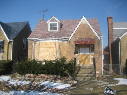 6352 W Giddings St., Chicago, IL 60630