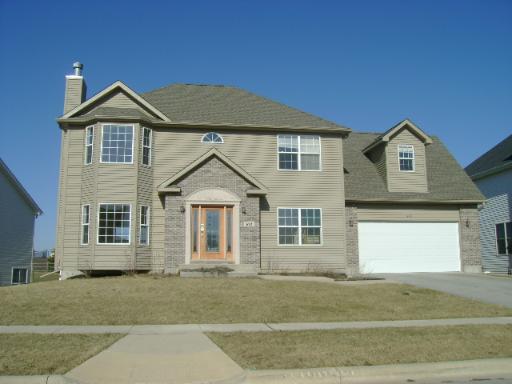 692 Persimmon St., Dekalb, IL 60115