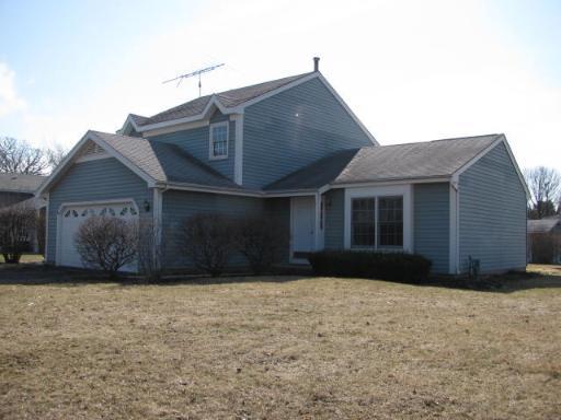 17555 N Hickory Ln., Grayslake, IL 60030