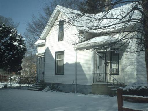 1707 S 5th St., Rockford, IL 61104