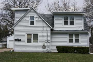 1420 Elmwood Ave., Dekalb, IL 60115
