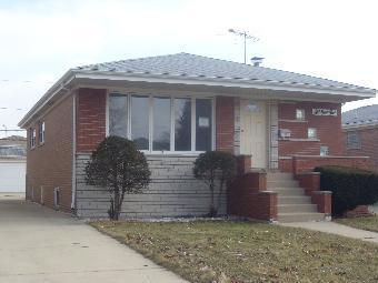 615 Saginaw Ave., Calumet City, IL 60409