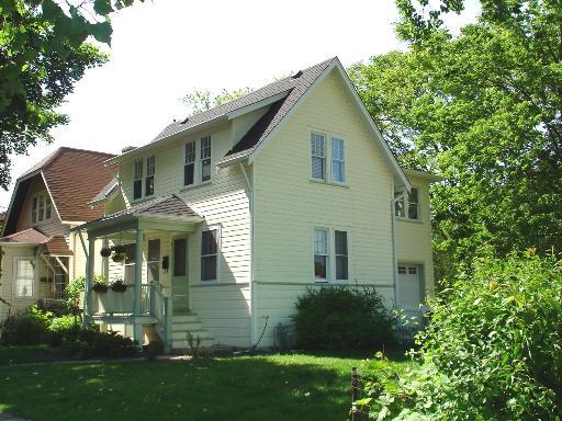 1803 Grant St., Evanston, IL 60201