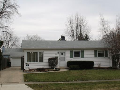 540 Bonniebrook Ave., Mundelein, IL 60060