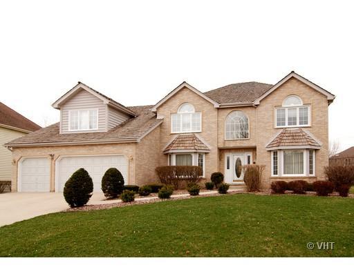 3918 Broadmoor Cir., Naperville, IL 60564