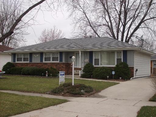 1319 Devonshire Dr., Joliet, IL 60435