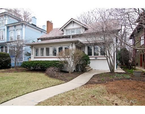 651 Forest Ave., Evanston, IL 60202