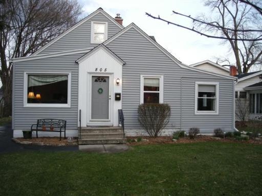805 Richards St., Geneva, IL 60134