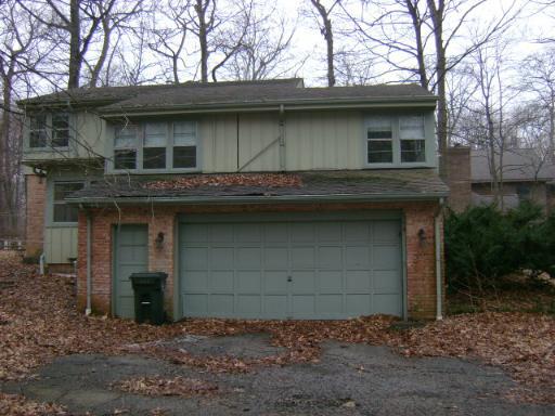 5211 S Lee Ave., Downers Grove, IL 60515