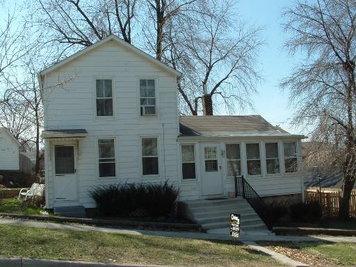 406 Fremont St., Lemont, IL 60439