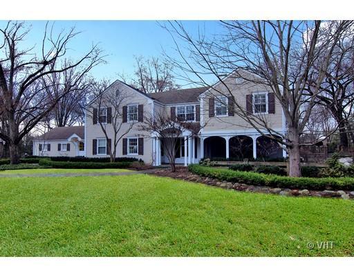 2329 Clover Ln., Northfield, IL 60093