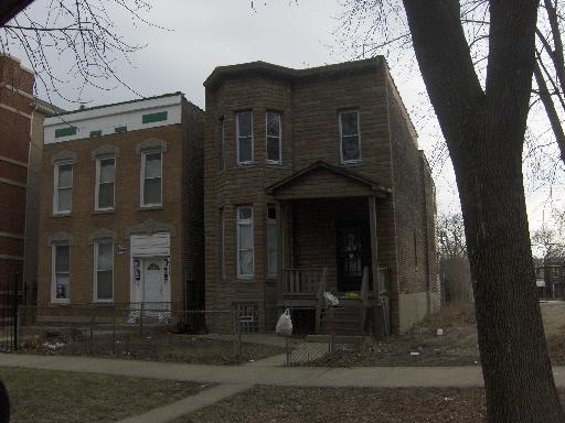 2913 W Fulton St., Chicago, IL 60612