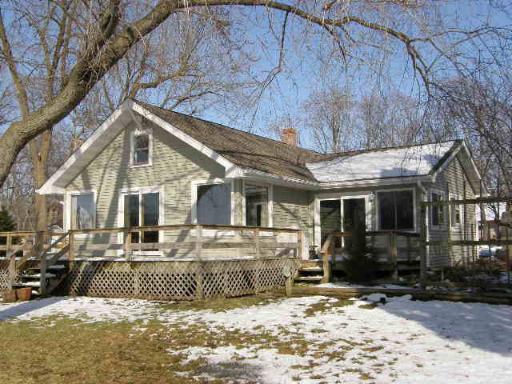 2605 N Villa Ln., Mchenry, IL 60051